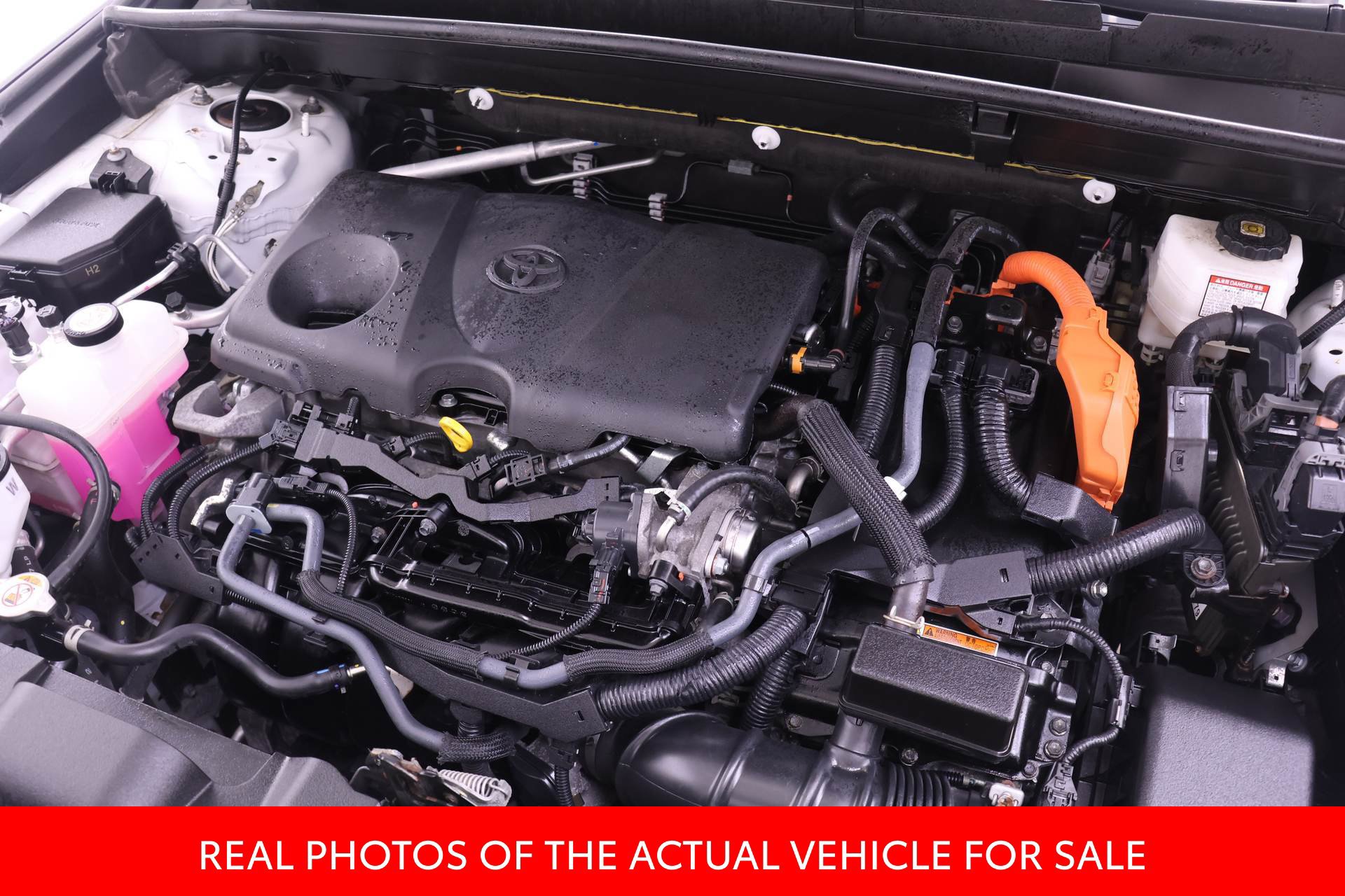 Used 2023 Toyota Venza LE AWD/4WD image 17