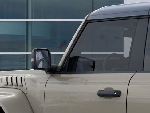 New 2025 Ford Bronco Raptor image 24