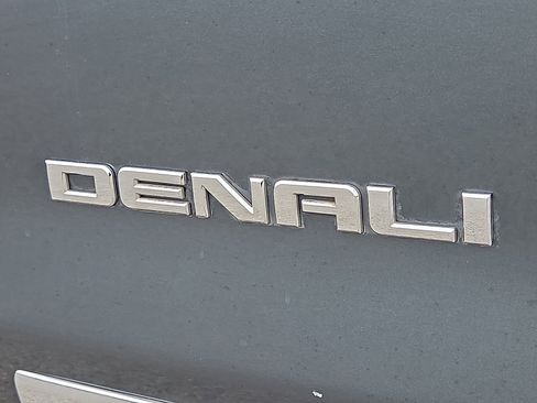 Used 2018 GMC Sierra 1500 Denali AWD/4WD image 8