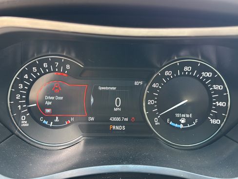 Used 2018 Lincoln MKZ Reserve w/ Climate Package FWD image 20