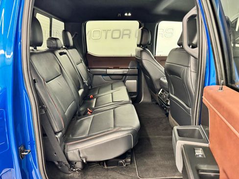 Used 2021 Ford F150 Lariat w/ Equipment Group 502A High AWD/4WD image 17