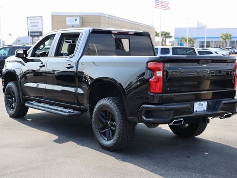 Used 2020 Chevrolet Silverado 1500 LT Trail Boss image 6