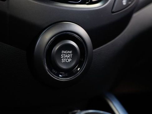 Used 2014 Hyundai Veloster Turbo image 30