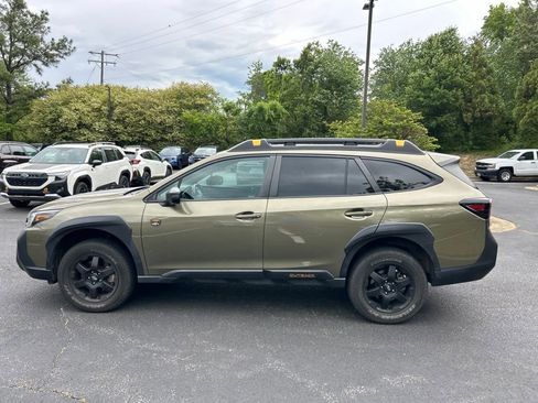 Used 2023 Subaru Outback Wilderness AWD/4WD image 8