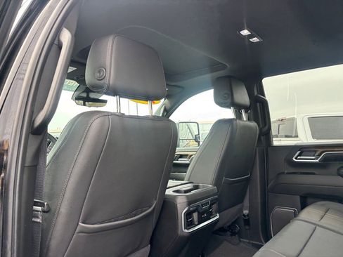 Certified 2025 Chevrolet Silverado 2500 High Country w/ Technology Package image 30