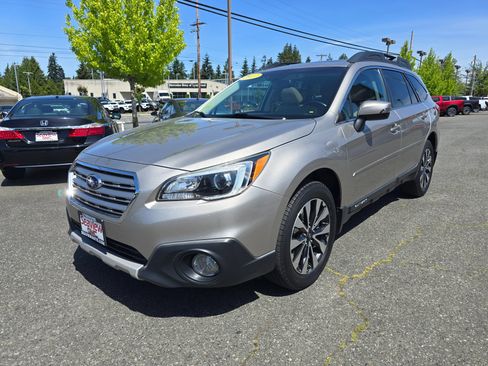 Used 2016 Subaru Outback 2.5i Limited AWD/4WD image 7