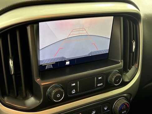 Used 2022 Chevrolet Colorado LT w/ Luxury Package RWD image 37