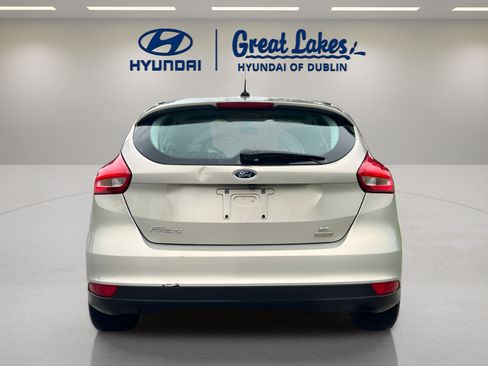 Used 2016 Ford Focus SE FWD image 4