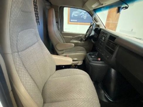Used 2021 Chevrolet Express 2500 w/ Safety Package image 11