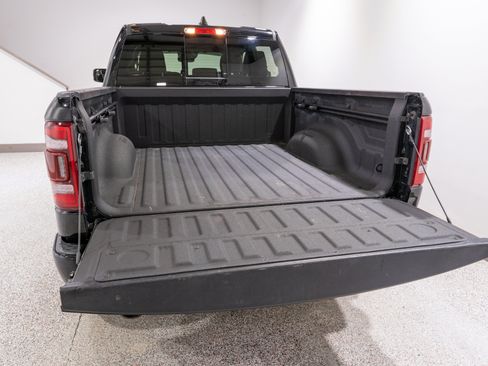 Used 2024 RAM 1500 Laramie AWD/4WD image 11