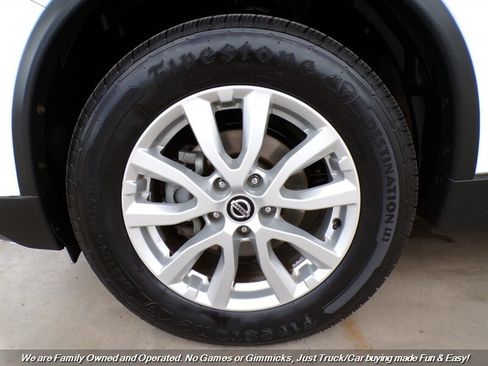 Used 2020 Nissan Rogue SV AWD/4WD image 43