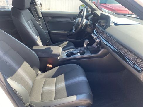 Certified 2024 Honda Civic Sport image 32