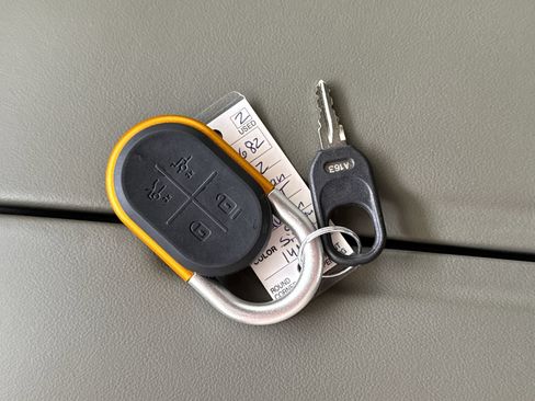 Used 2022 Rivian R1T Launch Edition AWD/4WD image 2
