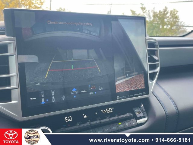 Certified 2022 Toyota Tundra Platinum w/ Advanced Package AWD/4WD image 29