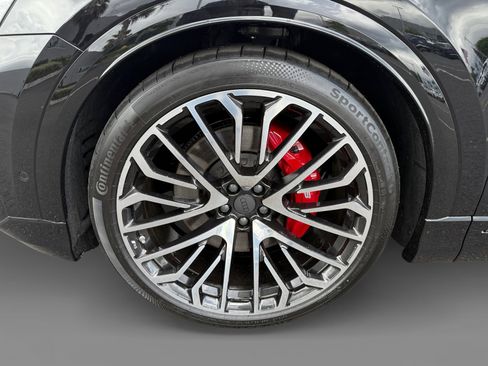New 2026 Audi SQ8 Prestige AWD/4WD image 9