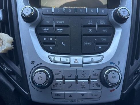 Used 2012 Chevrolet Equinox LT image 12