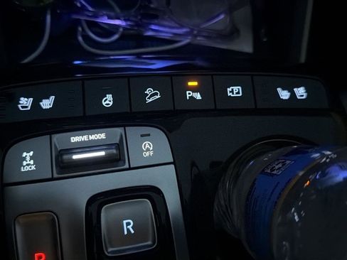 Used 2022 Hyundai Tucson Limited image 15