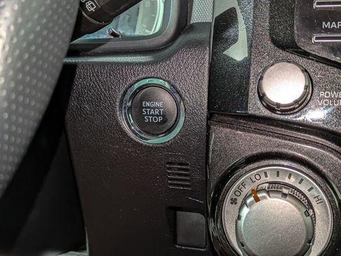 Used 2023 Toyota 4Runner TRD Off-Road image 23