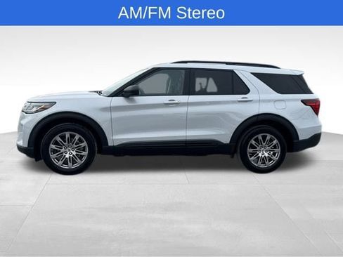 Used 2026 Ford Explorer Active w/ Active Comfort Package image 6