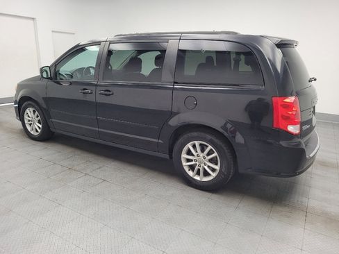 Used 2016 Dodge Grand Caravan SXT FWD image 3