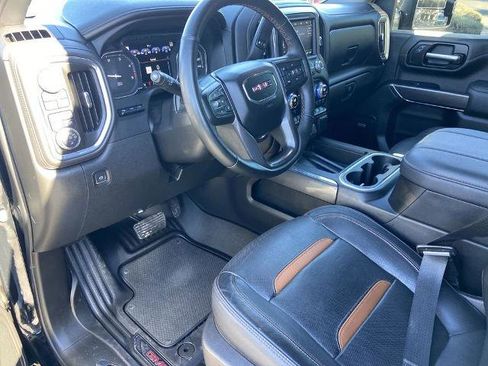Used 2023 GMC Sierra 3500 AT4 w/ AT4 Premium Plus Package image 6