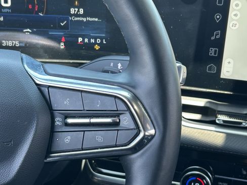 Certified 2025 Chevrolet Equinox LT w/ Convenience Package II FWD image 24