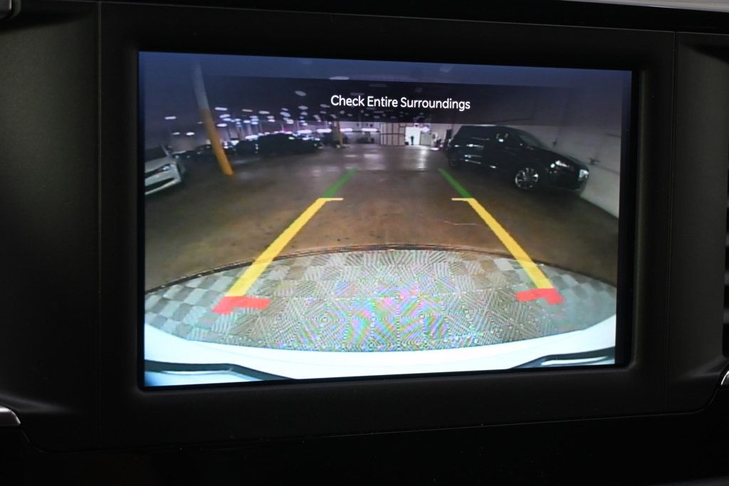 Used 2024 Chrysler Voyager LX FWD image 27