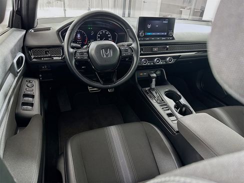 Used 2023 Honda Civic Sport image 16