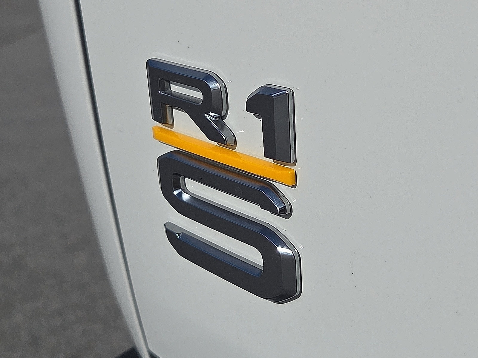 Used 2024 Rivian R1S Adventure Quad AWD/4WD image 8