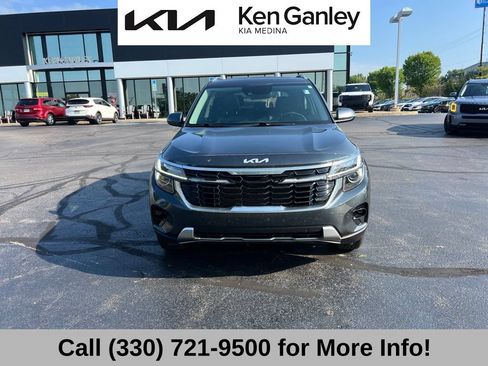 Certified 2024 Kia Seltos EX AWD/4WD image 3