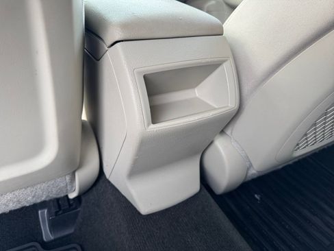 Used 2013 Subaru Outback 2.5i Premium w/ Popular Pkg 1A image 25