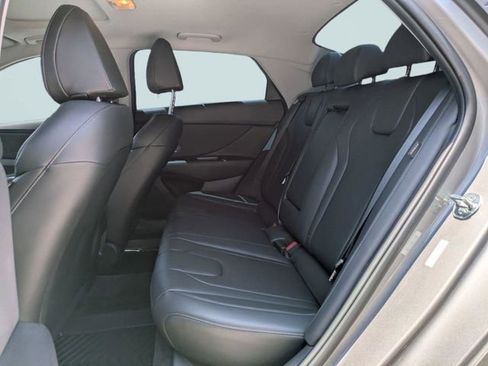 Used 2024 Hyundai Elantra Limited FWD image 13