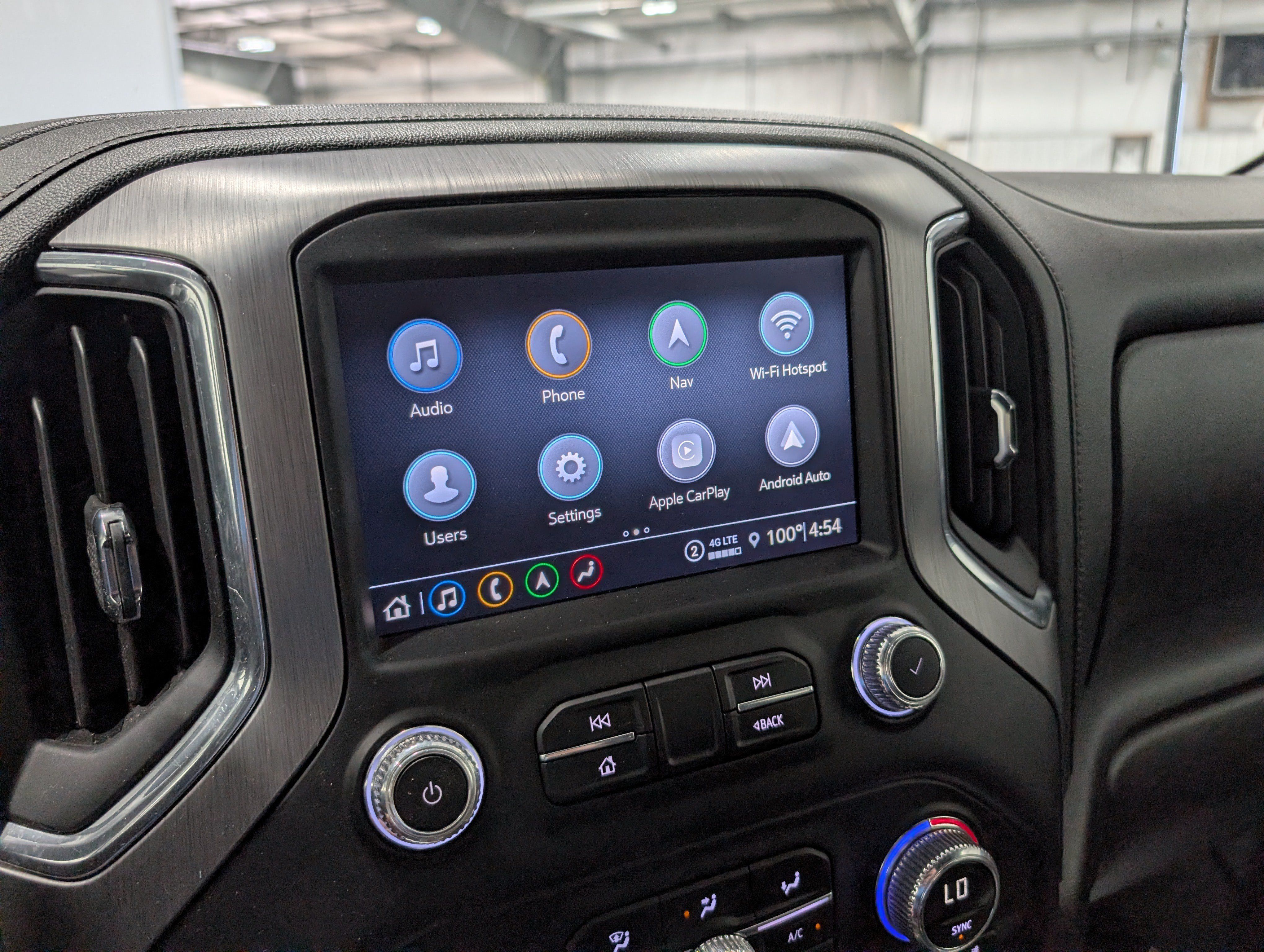 Used 2023 GMC Sierra 2500 Denali w/ Technology Package AWD/4WD image 25
