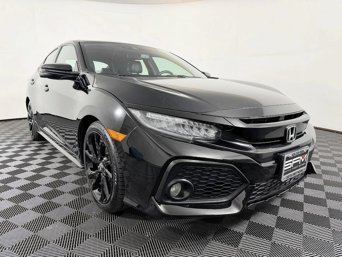 Used 2019 Honda Civic Sport Touring image 2