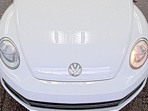 Used 2015 Volkswagen Beetle 1.8T FWD image 7