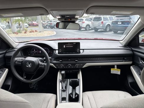 Used 2024 Honda Accord EX image 10