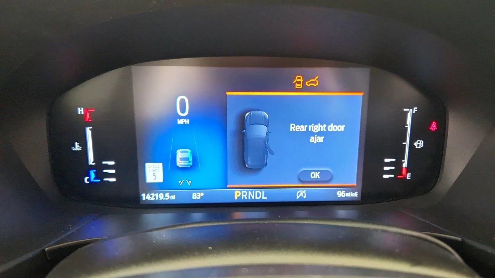 Used 2024 Ford Escape ST-Line w/ Tech Pack #1 AWD/4WD image 17