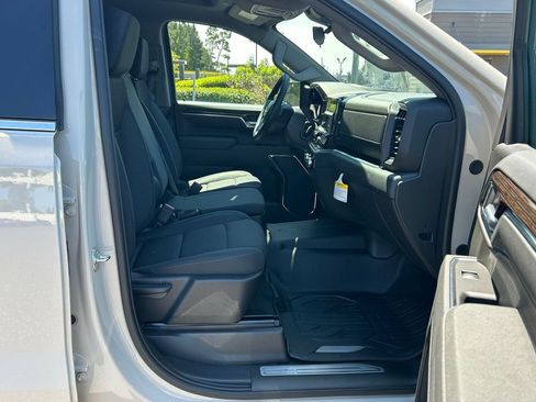 New 2026 GMC Sierra 1500 SLE w/ X31 Off-Road Package AWD/4WD image 33