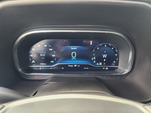 Used 2024 Chevrolet Suburban LT AWD/4WD image 30