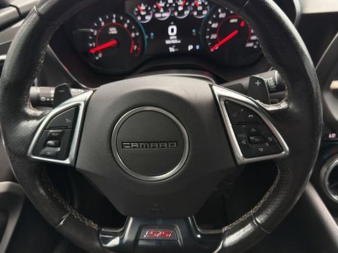 Used 2018 Chevrolet Camaro SS RWD image 14
