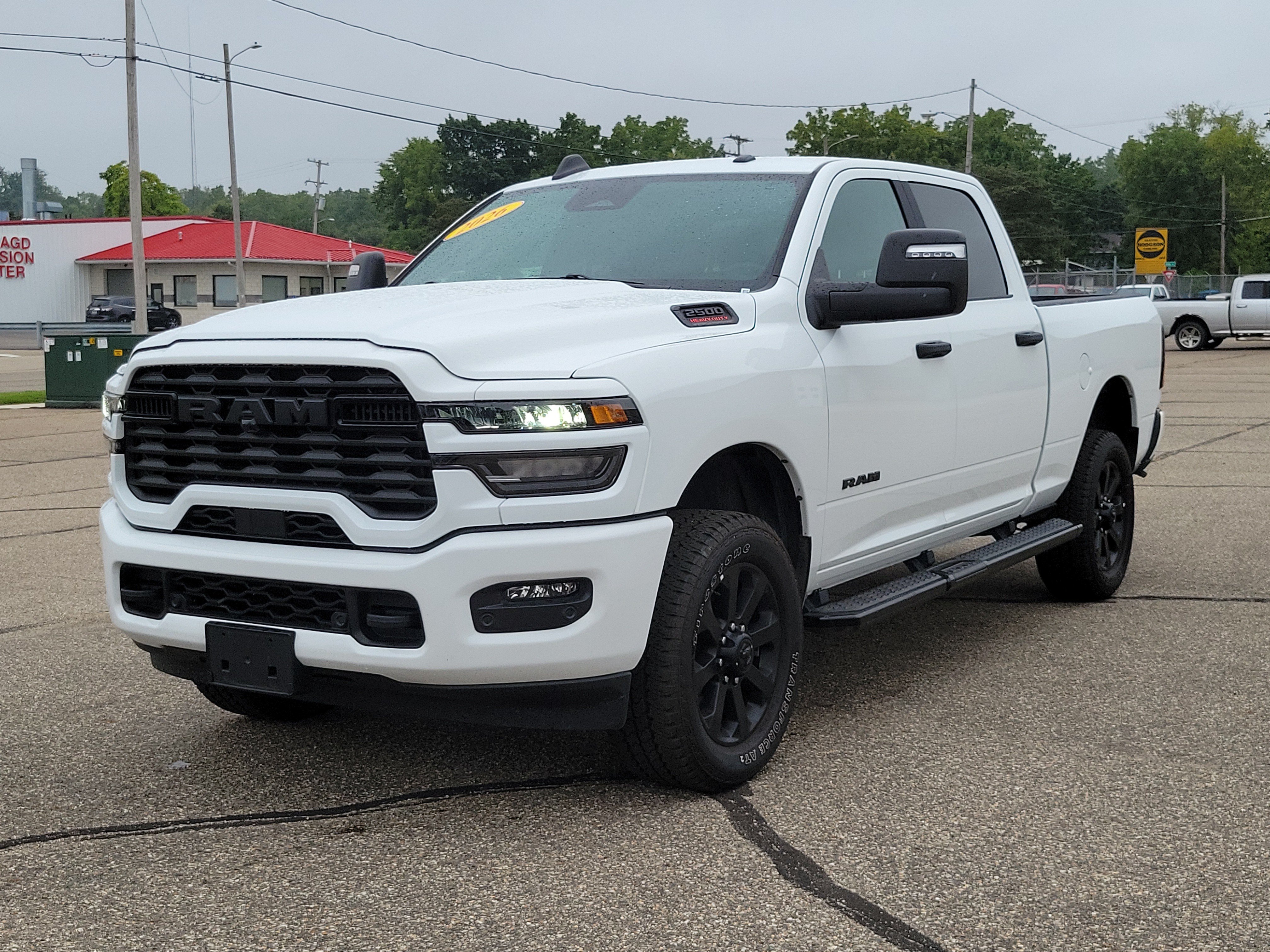 Used 2026 RAM 2500 Big Horn AWD/4WD image 2