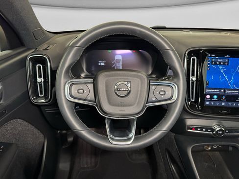 Used 2023 Volvo C40 P8 Recharge Plus AWD/4WD image 9