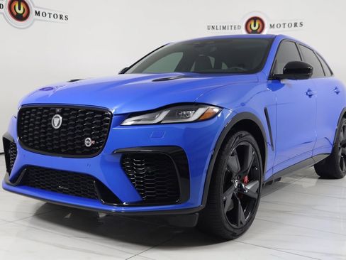 Used 2024 Jaguar F-PACE SVR image 5