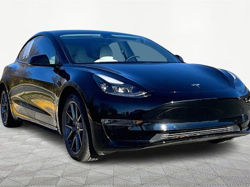 Used 2021 Tesla Model 3 Long Range image 11