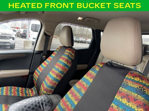 Used 2020 Ford Escape Titanium image 17