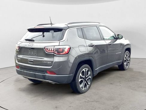 Used 2023 Jeep Compass Limited AWD/4WD image 5
