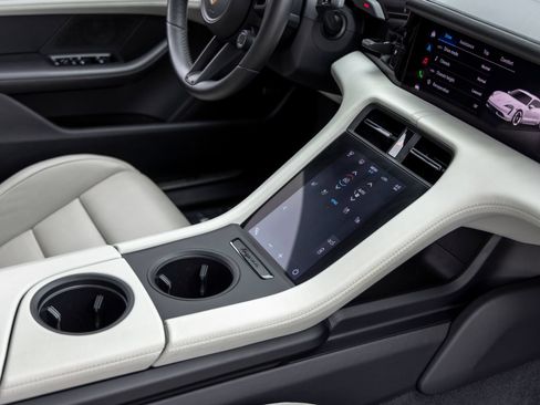 Certified 2023 Porsche Taycan 4S w/ Premium Package AWD/4WD image 54