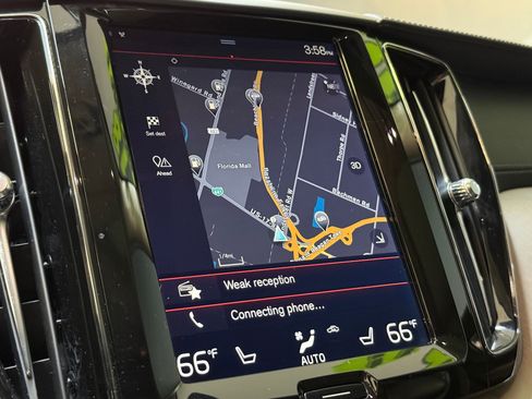 Used 2018 Volvo XC60 T5 Inscription w/ Convenience Package image 28