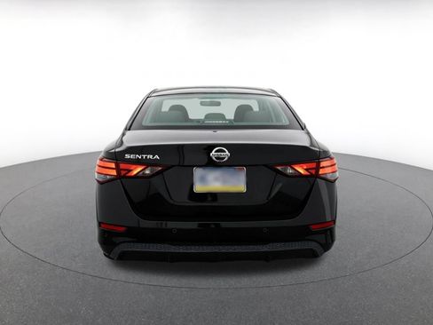 Used 2025 Nissan Sentra S FWD image 8