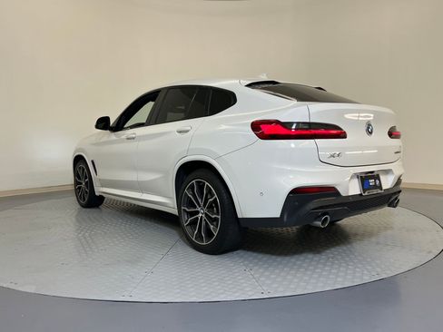 Used 2021 BMW X4 xDrive30i image 3